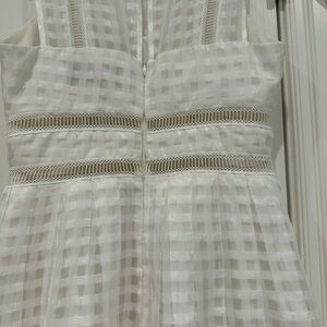 Self Portrait gorgeous white dress. amazing details. soft pleated front